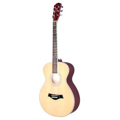 Akustična gitara od 40 inča